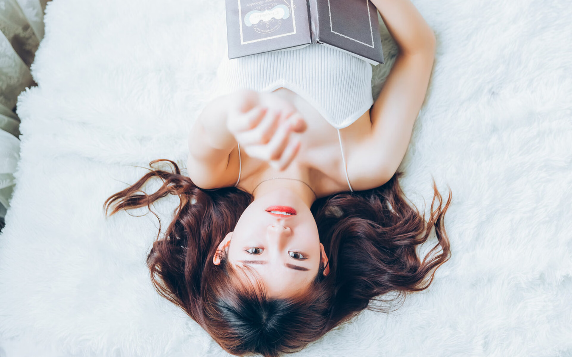 乐鱼（中国）体育官方网站-区域压迫与人盯人防守混合布置，区域防守和盯人防守