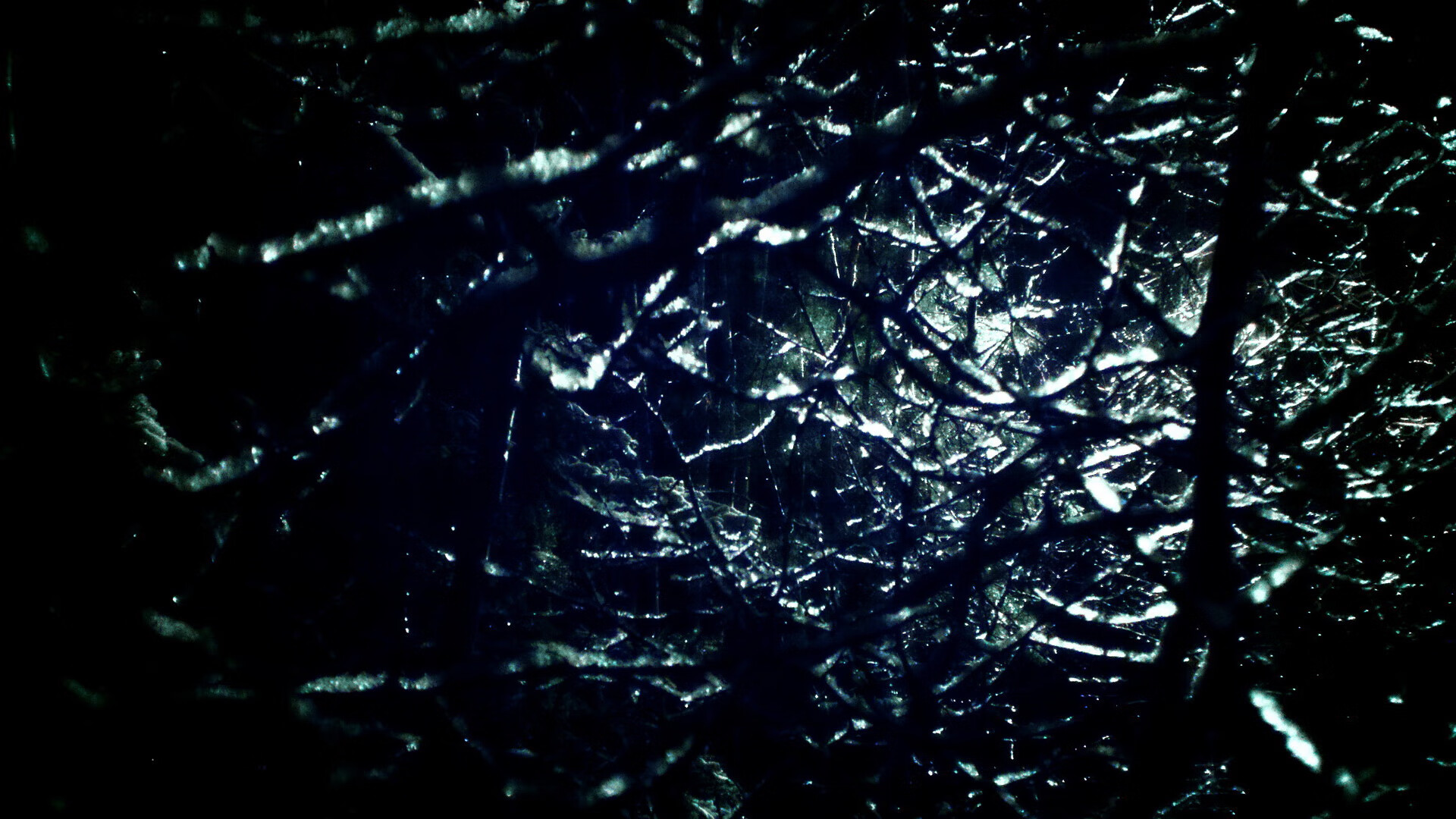 尤文防守漏洞暴露,小组赛最弱一环尽显,尤文防守反击